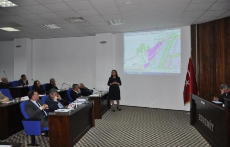 Edremit Belediye Meclisi'nde imar konuları komisyona sevk edildi!