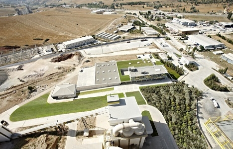 Iglo Architects çevre dostu endüstri yapılar tasarlıyor!