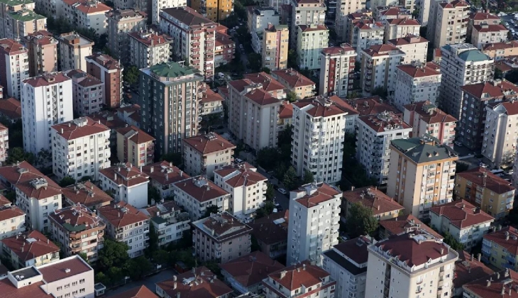 Yüksek faizler konut yatırımcısının kafasını karıştırdı! Uzmanlar uyarıyor! Evini satan bir daha alamayacak! 