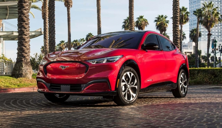 Yüzde 100 elektrikli Ford Mustang Mach-E’ye 73 bin 800 TL zam geldi! İşte Mustang’in yeni fiyatı...