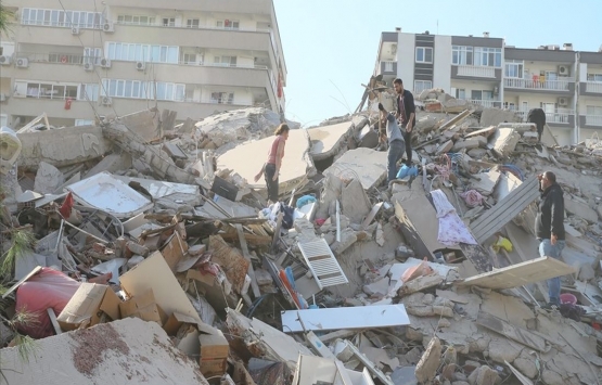 Uzmanlar uyardı! Yıkılan binalar tehlike saçıyor!