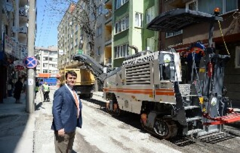 Osmangazi Belediyesi cadde ve sokak asfaltlarını yeniliyor!