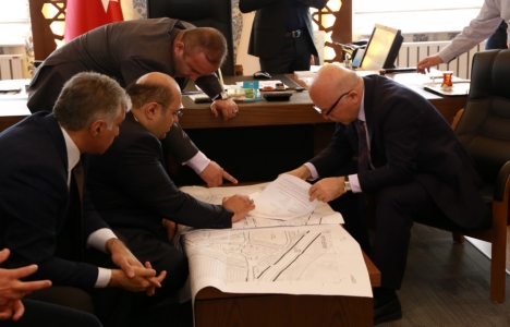  Mehmet Sekmen'den kentsel dönüşüm brifingi!