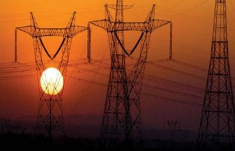 İstanbul'un yıllık elektrik tüketimi OECD üyesi 8 ülkeyi geride bıraktı!