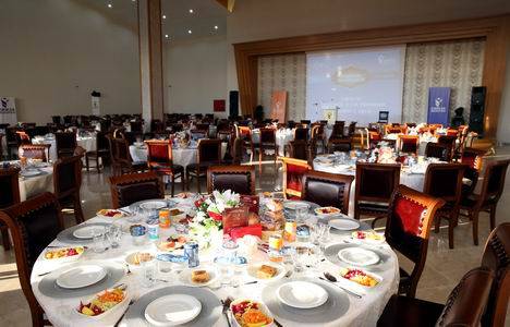 Dr. Kadir Topbaş Kültür ve Sanat Merkezi, Esenler de açıldı!