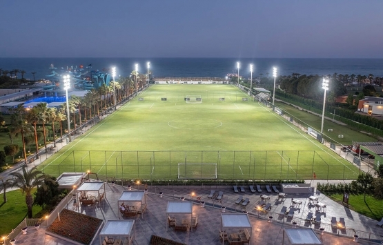 Kervansaray Lara Oteli icradan satılıyor!