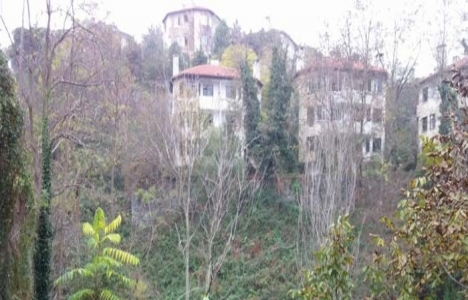 Yorum İnşaat Tarabya projesi için arsadaki evler boşaltıldı!