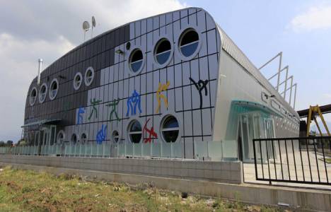 Vezirçiftliği Spor Salonu bugün hizmete giriyor!