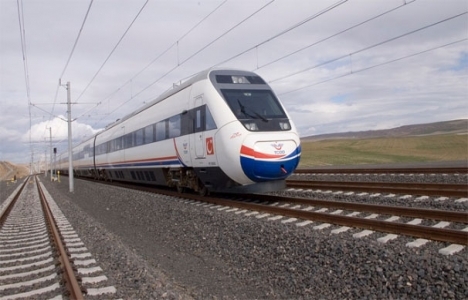 5 yılda 15 şehre daha hızlı tren gidecek!