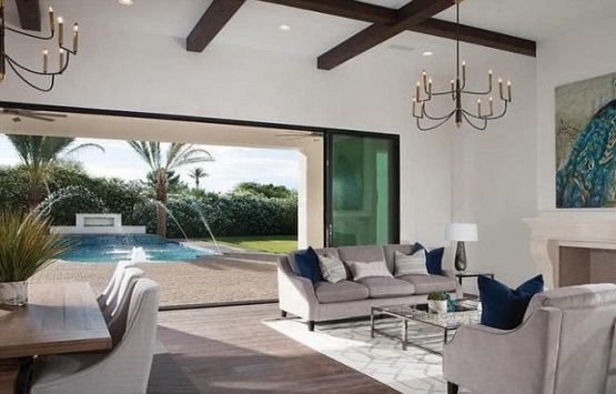 Alacağı ev eski erotik film seti çıkınca vazgeçti!