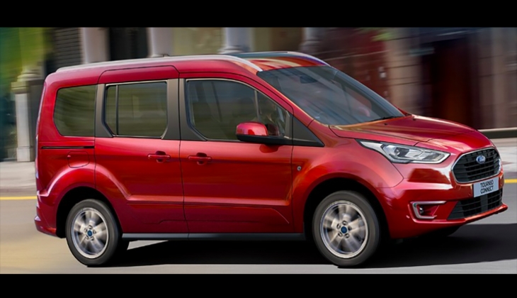 Geniş hacim, müthiş konfor! Ford Tourneo Connect Eylül ayı fırsatını kaçırmayın. İşte 21 Eylül 2022 fiyat listesi