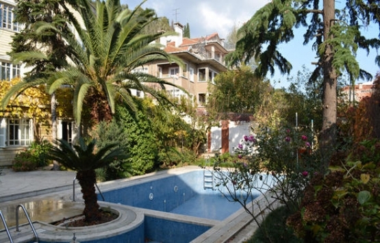 Özal Ailesi nin köşkü 19 milyon liraya satışa çıktı!