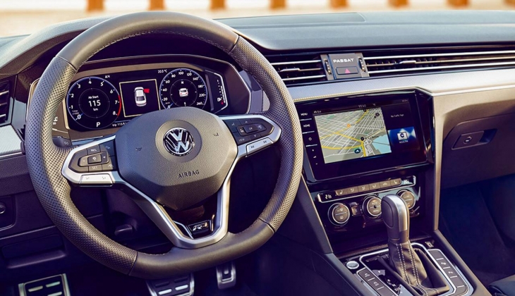 Volkswagen’den sonbahar kampanyası! Bu habere bakmadan araç almayın! İşte Passat’ın 8 Eylül 2022 fiyat listesi...