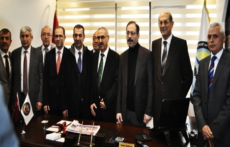 Selçuklu Esnaf ve Sanatkarlar Kredi Kooperatifi yeni hizmet binası açıldı