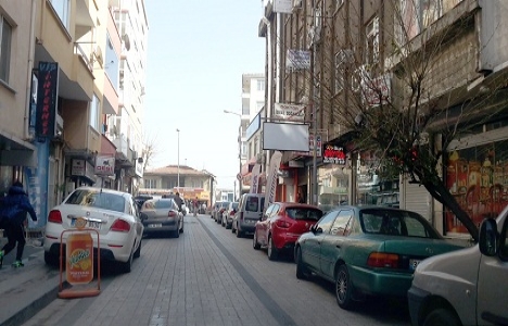 Küçükçekmece'nin otopark sorunu çözülecek mi?