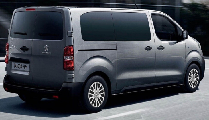 Peugeot Expert Combi Van da yüzde 0 faiz imkanı! Üstün yakıt ekonomisi! 30 Kasım 2022 fiyat listesi...