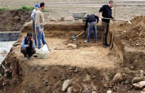 Ödemiş'te tarihi eserleri kurtarmak için kazı çalışmaları başladı!