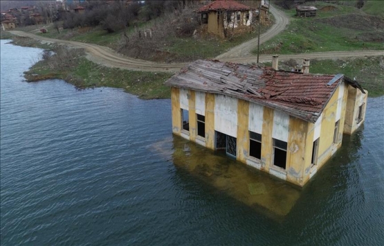 Bilecik'in sular altındaki sessiz köyü!