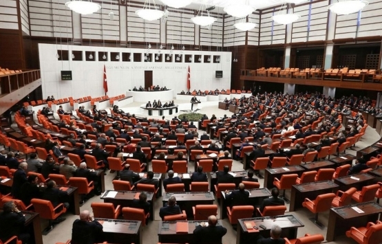 Depremde konutları hasar gören vatandaşlara destek paketi TBMM'de onaylandı!