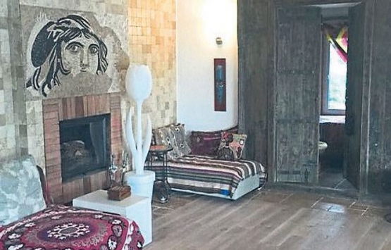 Ünlülerin yaşadığı evler!