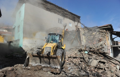 Ankara Hıdırlıktepe'deki 200 metruk bina yıkılıyor!