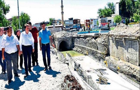 Kahramanmaraş'taki Kıbrıs Meydanı'na onarım yapılacak!