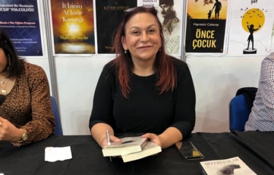 Mimar Belgin Kaçar da sıra dışı bir roman: İhlal!