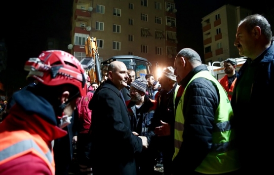 Süleyman Soylu ve Murat Kurum Kartal daki enkaz alanında inceleme yaptı!
