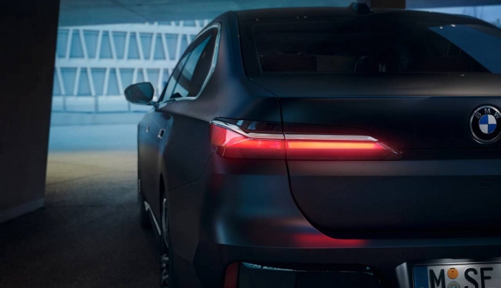 BMW 740’ın fiyatını görünce nutkunuz tutulacak! BMW 7 Serisi kaç lira oldu? BMW 7 Serisi’nin 13 Eylül 2022 fiyat listesi