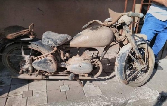 İnegöl de yıkılan evden tarih fışkırdı!