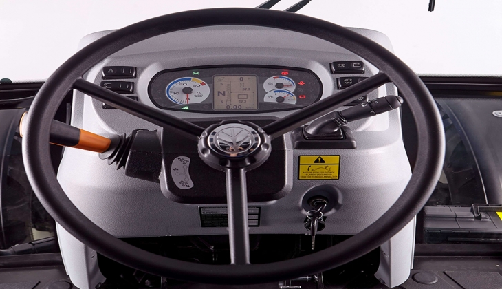 Türk tarımının Mavi Gücü New Holland’ın TR5 Electro Command modelinin fiyatı açıklandı. İşte 16 Eylül 2022 fiyat listesi