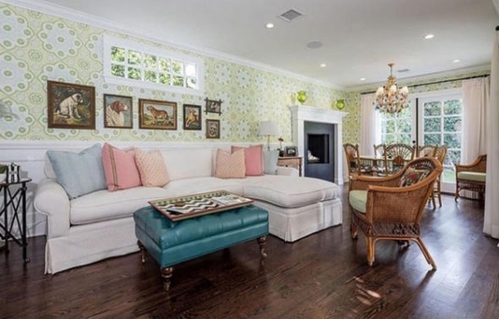 Emma Stone Los Angeles taki evini 3.9 milyon dolara satıyor!