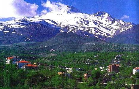 Erciyes Üniversitesi Rektörlüğü arsa satıyor: 1 milyon 600 bin liraya!