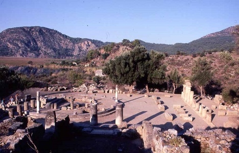 Kaunos Antik Kenti yerli ve yabancı ziyaretçilerin ilgi odağı!