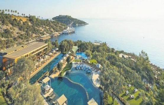 Dusco Tosic Mandarin Oriental de 35 bin Euro luk ev kiraladı!