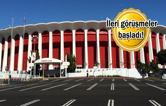 Ballmer, Clippers için 'The Forum'u satın almak istiyor! 