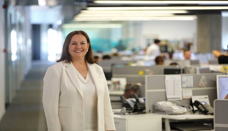 Adalet Yasemin Akad kimdir? Adalet Yasemin Akad ne iş yapmaktadır? 