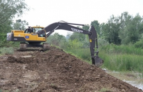 Akyazı Göl Park'a sosyal alan inşa ediliyor!