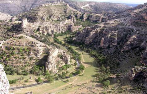 Ulubey kanyonları yapılacak cam teras sayesinde turisti çekecek!