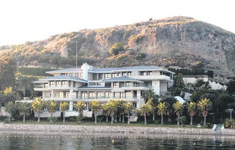 İşte Brad Pitt ve Angelina Jolie çiftinin Urla daki evi!