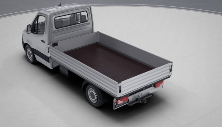 Mercedes’ten küçük esnafın yüzünü güldürecek fırsat! İşte Mercedes Sprinter Kamyonet’in 13 Eylül 2022 fiyat listesi...