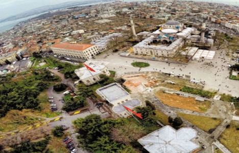Beyazıt Meydanı hızla yenileniyor!