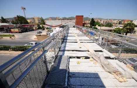 İzmir Konak'a üst geçit inşa edilecek!