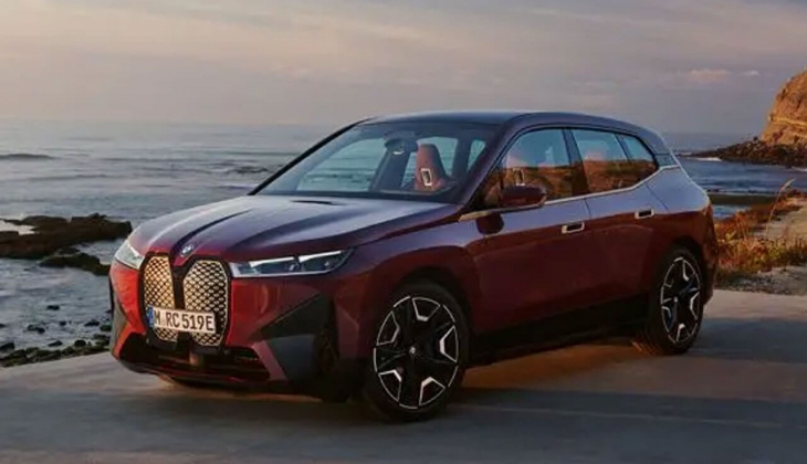 BMW elektirikli iX serisinin fiyatları açıklandı! BMW iX kaç TL? İşte 15 Aralık 2022 fiyat listesi...