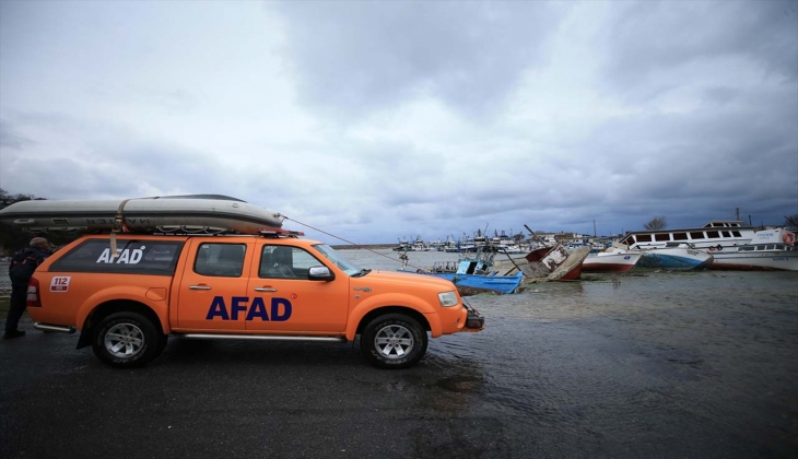 İstanbul a su sağlayan Kazandere Barajı taştı! AFAD bölgeye gitti valilik açıklama yaptı