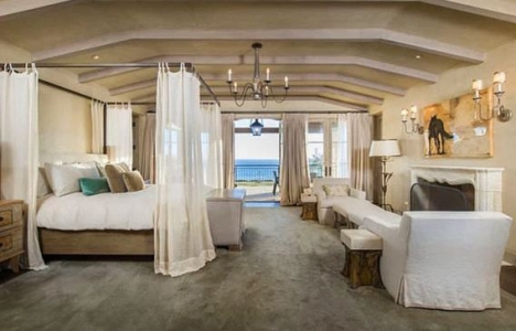 İşte Lady Gaga nın Malibu daki evinin resimleri!