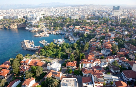 Antalya'da metrekare başına konut fiyatları yüzde 2.79 arttı!