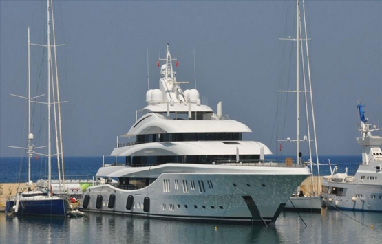 Rus Yatları Maldivler’e Demir Attı!