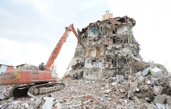 Oğuz Gündoğdu: İzmir deki depremler artçı!