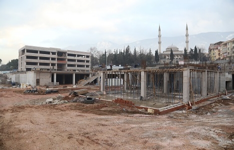 Bursa Merkez İmam Hatip Lisesi’nin inşaatı yükseliyor!
